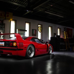 Wallpaper Wednesday: Julie’s Ferrari F40